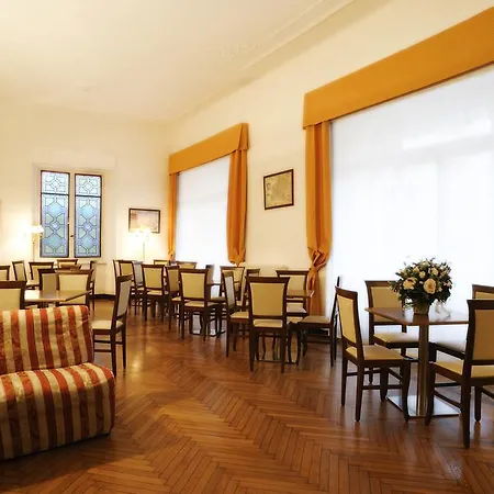 Szálloda Alfieri 3*