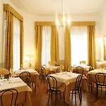 Hotel Alfieri 3*